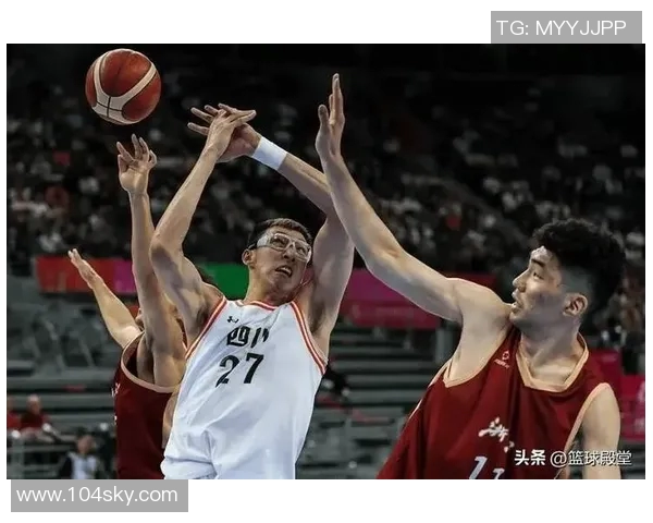 重磅专题：杭州篮球队如何通过包夹战术实现战术革新与团队协作提升